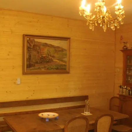 Konukevi Nova Neustadt - Das Grune Gastehaus Neustadt an der Weinstraße