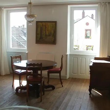 Nova Neustadt - Das Grune Gastehaus