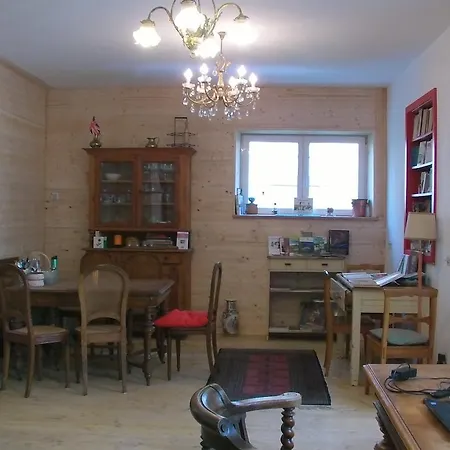 Nova Neustadt - Das Grune Gastehaus
